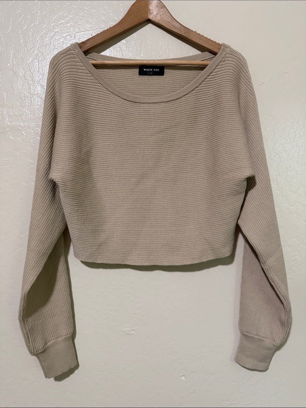 White Fox Boutique Beige Ribbed Cropped Sweater Top Long Sleeve Size S